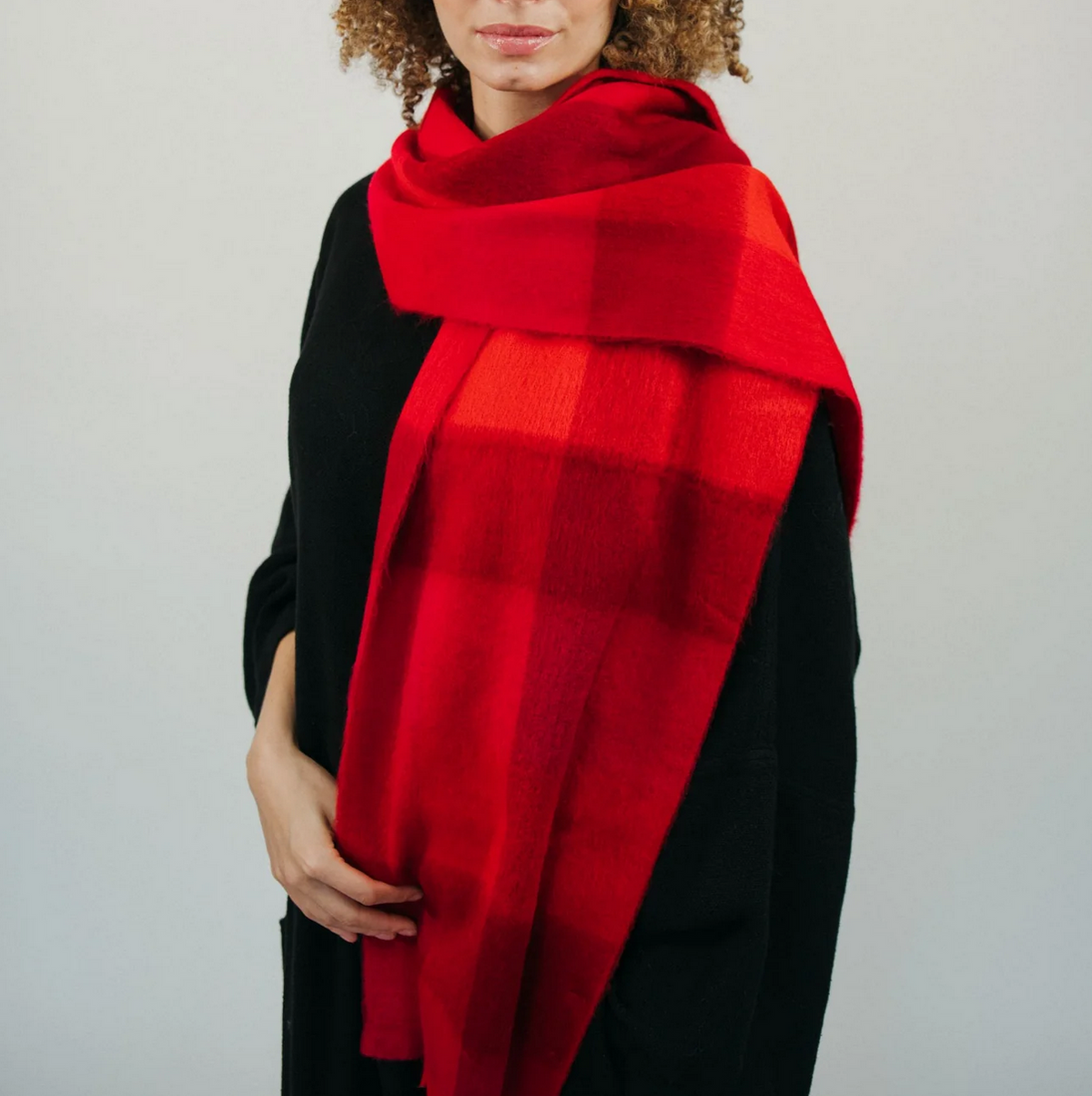Alpaca Blend Seamless Check Scarf