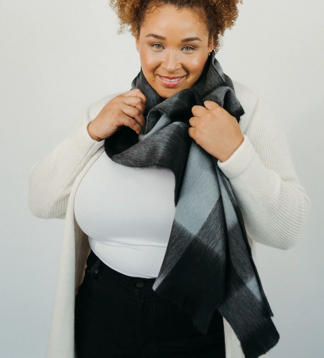 Alpaca Blend Seamless Check Scarf - Licorice