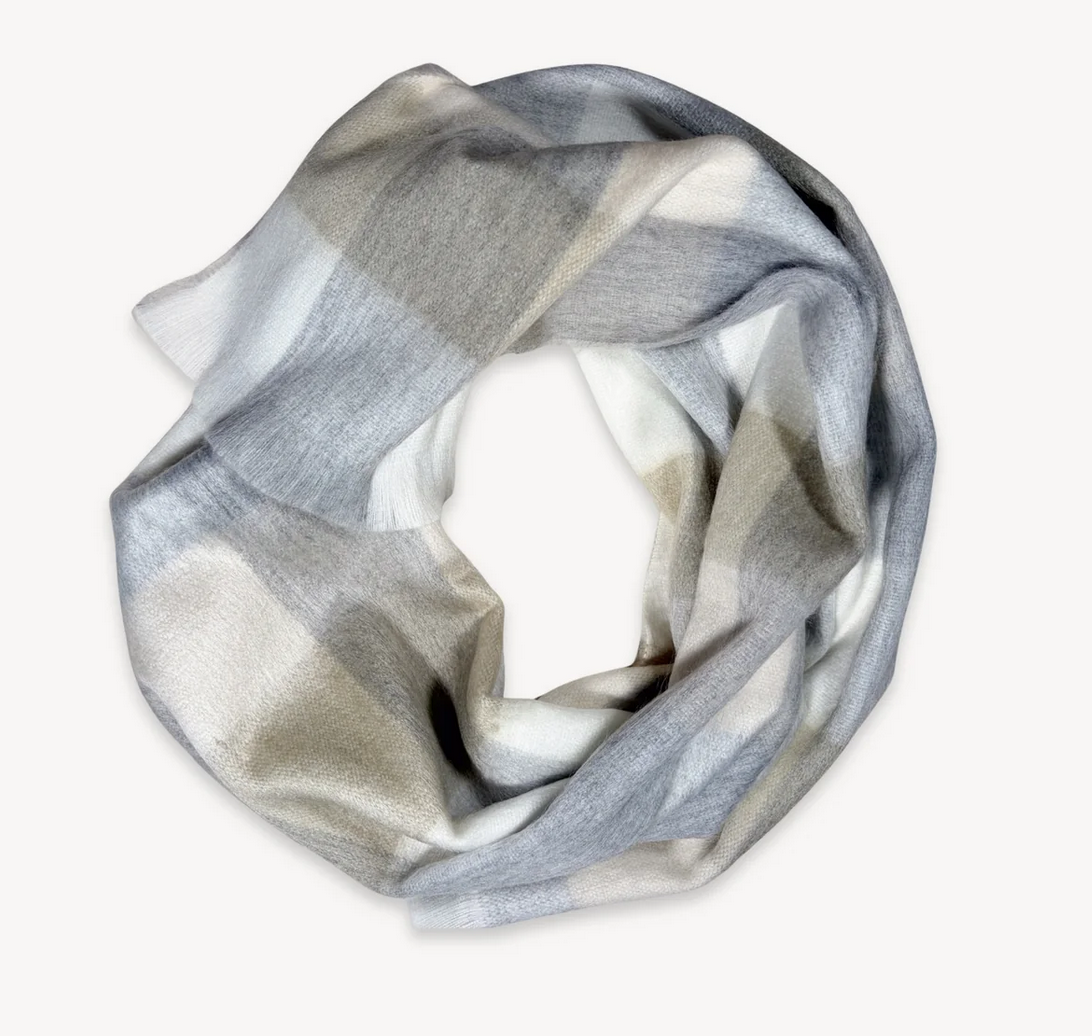Alpaca Blend Seamless Check Scarf - Coastal