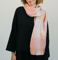 Alpaca Blend Seamless Check Scarf - Rose Haze