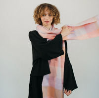 Alpaca Blend Seamless Check Scarf - Rose Haze