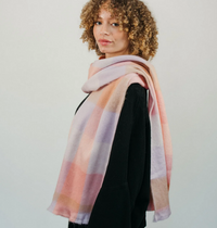 Alpaca Blend Seamless Check Scarf - Rose Haze