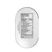 Back of a silver 180g Smoked Wild Kippered Herring can with a white nutrition facts label in English and French.